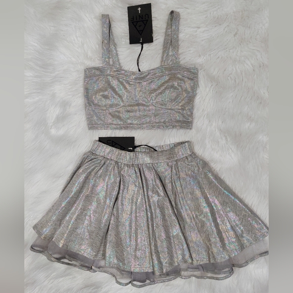 🌼HoSt💫PiCk🌜UNIF Spillz Skirt & Top Set - Picture 3 of 6